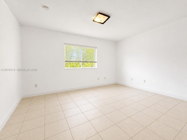 Photo - 8503 SW 214th Way
