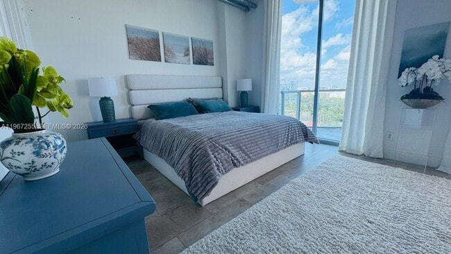 Photo - 3029 NE 188th St Unit 902