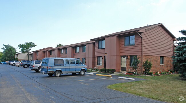 Photo - Pleasant Oakes