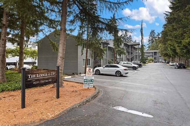 The Lodge @ 73rd - The Lodge @ 73rd Apartments