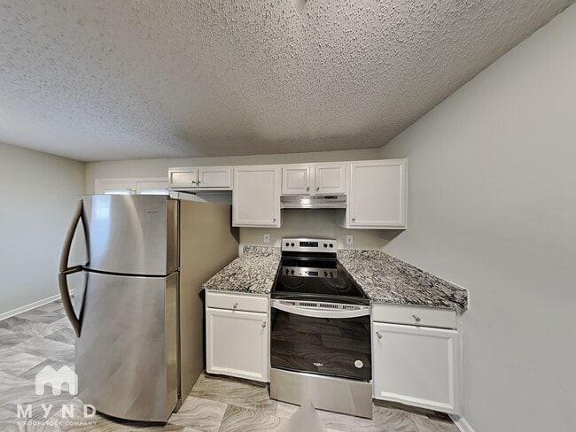 Photo - 5404 Katherine Ct House