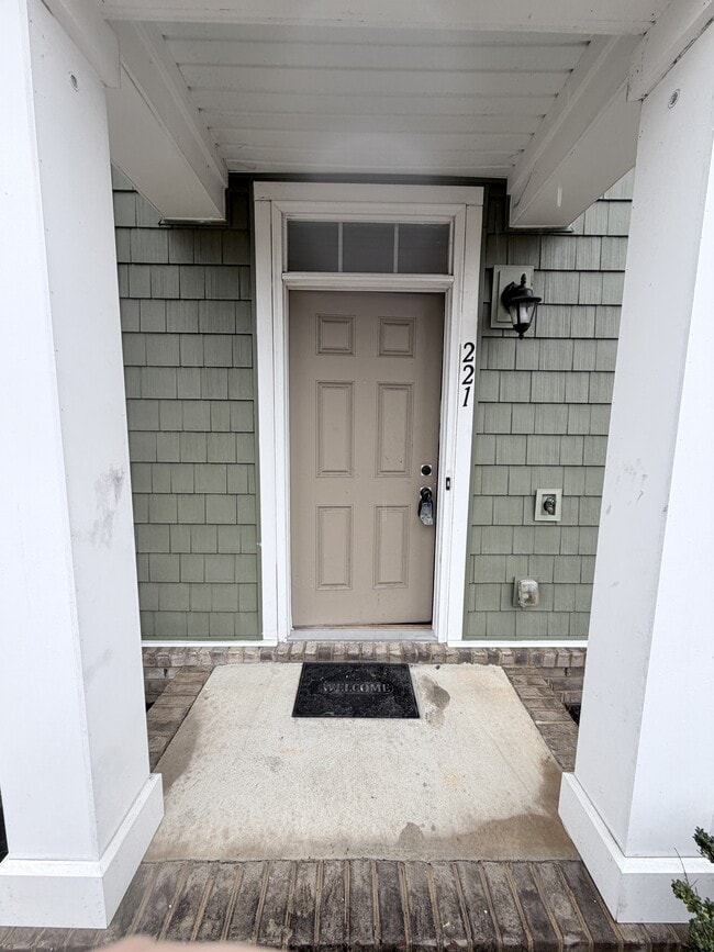 Photo - 221 Brittlebrush Dr