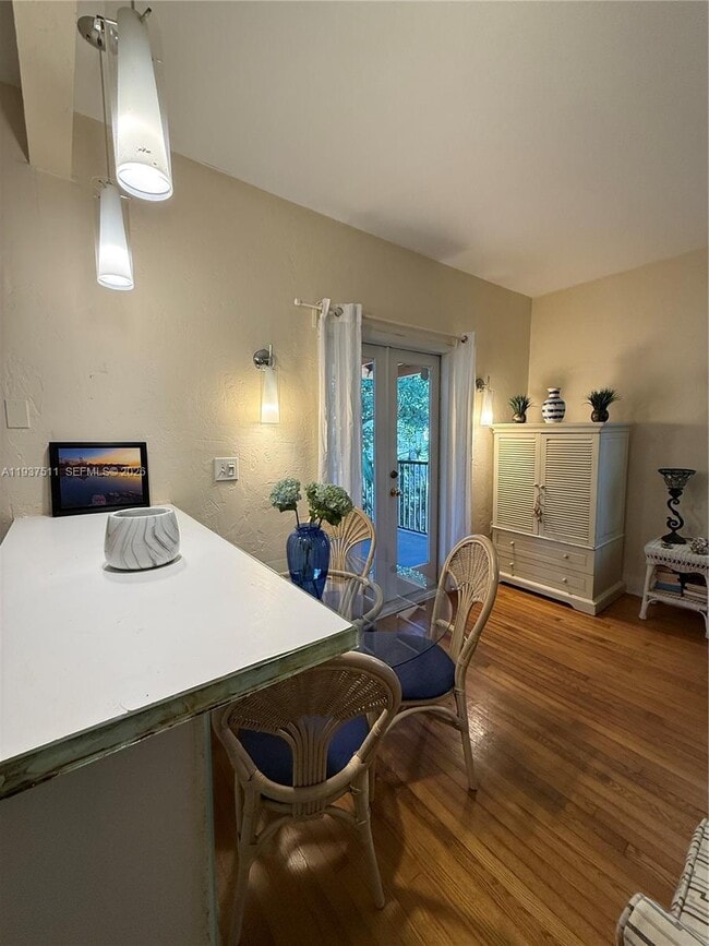 Photo - 1550 Jefferson Ave Unit 6