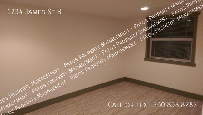 Photo - 1734 James St
