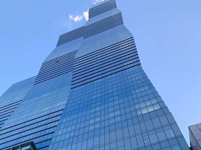 Building Photo - 363 E Wacker Dr Unit 4902