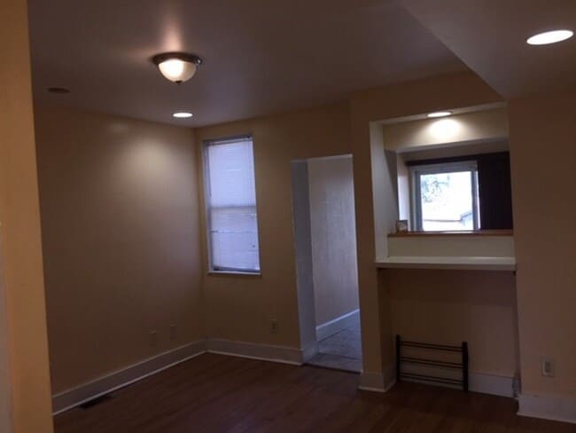 Photo - 2 bed 1 bath