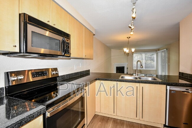 Photo - 11309 NE 128th St Unit Apt F102