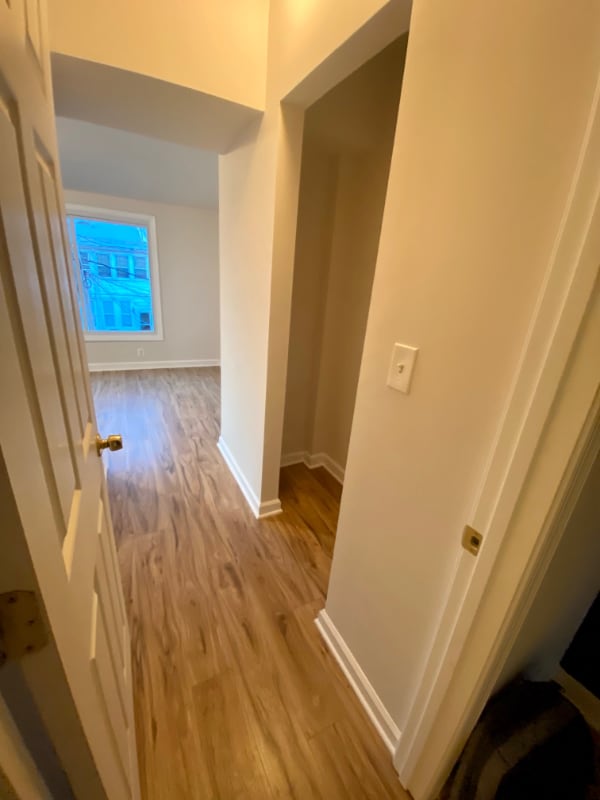 Photo - 611 Otis Pl NW