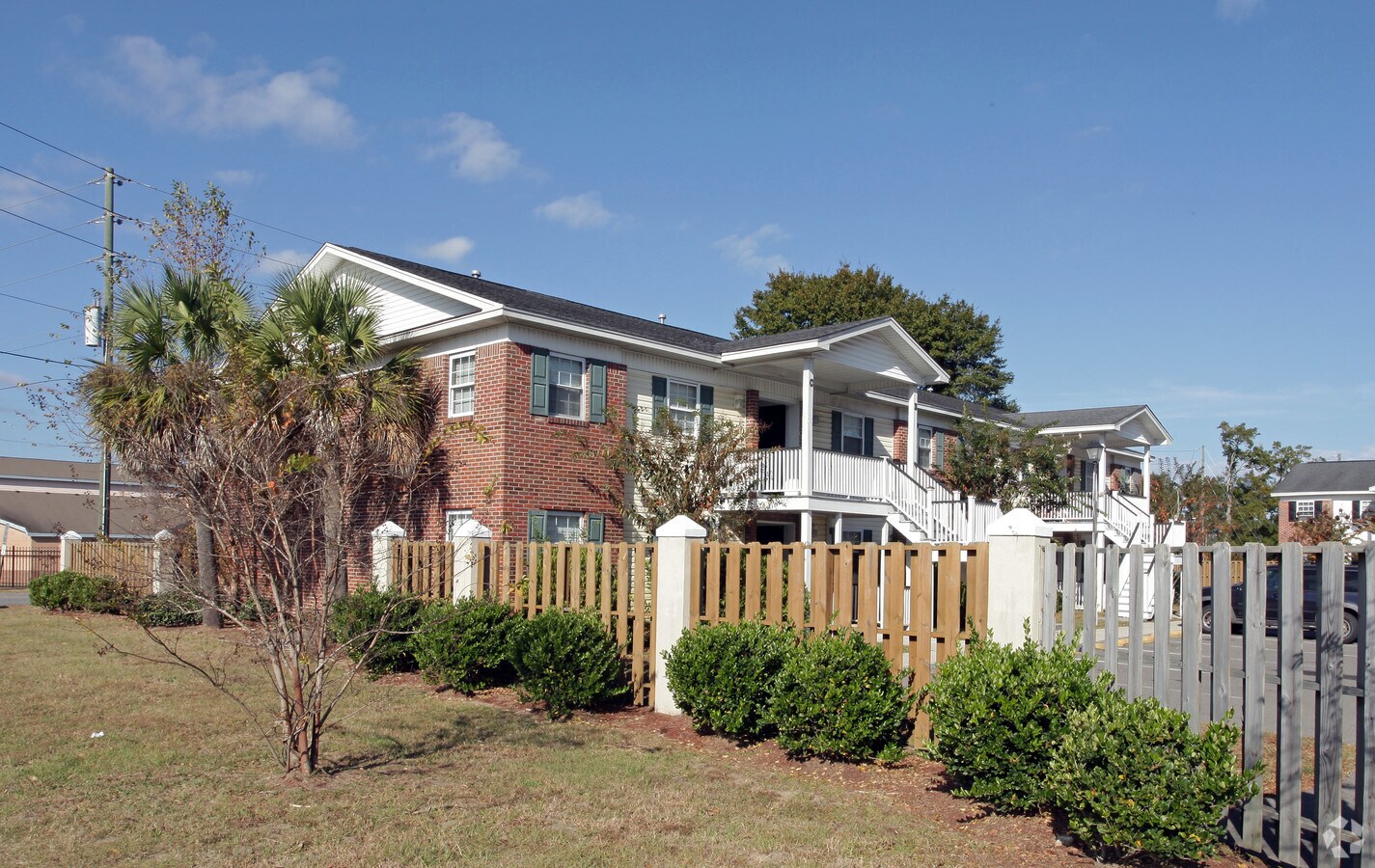 Photo - 3930 Azalea Dr