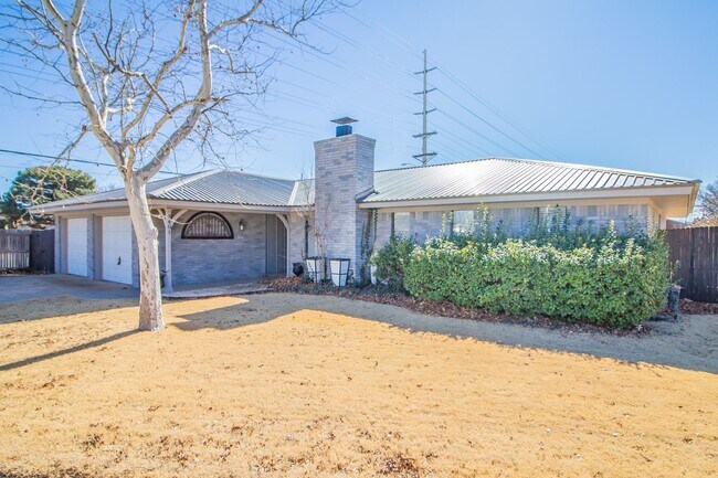 Photo - Charming home with updates!