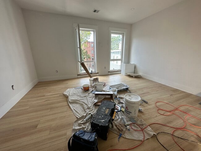 Photo - 100 Mount Pleasant Ave Unidad 1