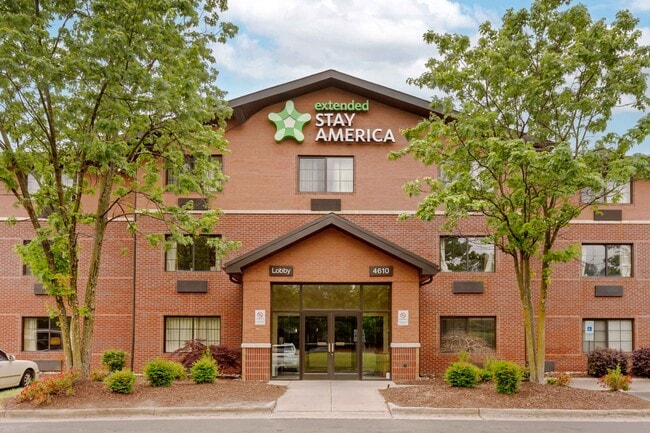 Furnished Studio-Durham - RTP - Miami Blvd. - North