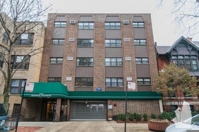 Building Photo - 0 bedroom in Chicago IL 60614 Unit 407 Rental