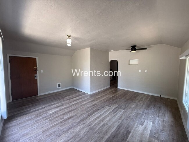 Photo - 512 E Liberty Ave
