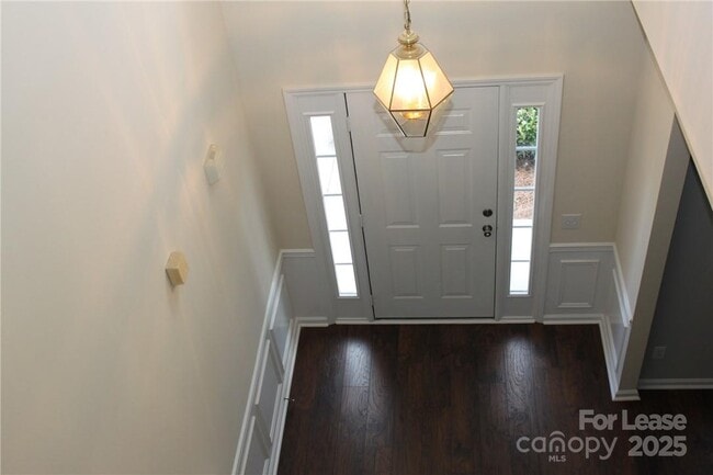 Photo - 2715 Old Ironside Dr