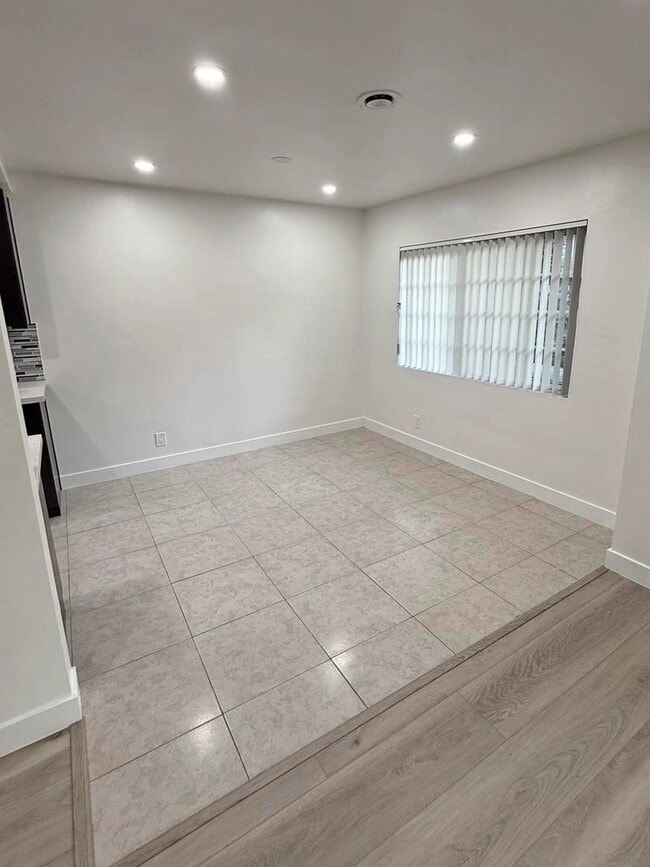Photo - 10674 Holman Ave Unit 2