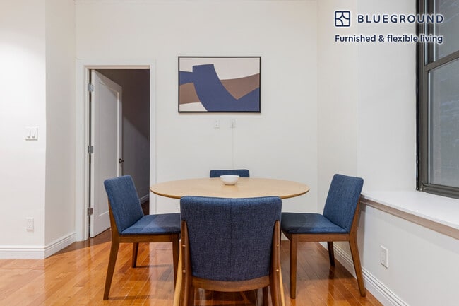 Photo - 488 7th Ave Unidad FL3-ID2168