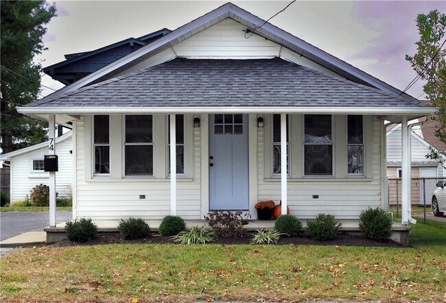 Building Photo - 74 Blanding Ave