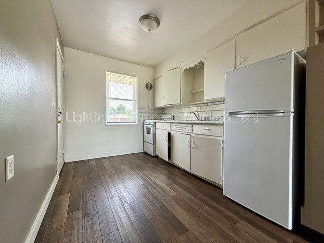 Photo - 1220 Ottillia St SE Unit D