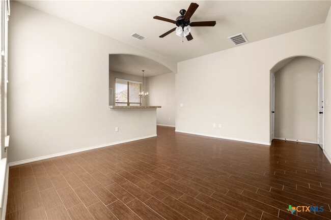 Photo - 648 Creekside Cir Townhome