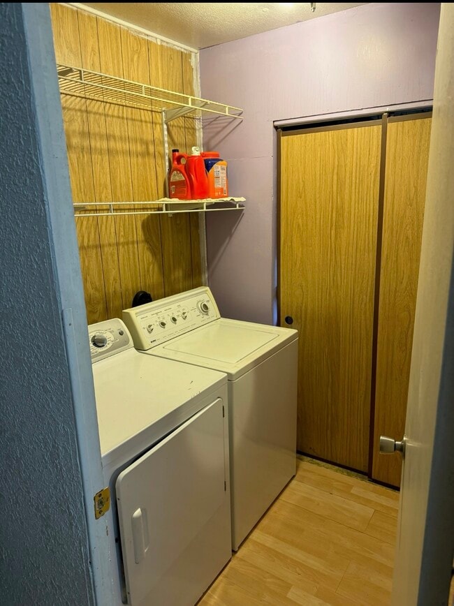 Photo - 951 N Auburn Ave