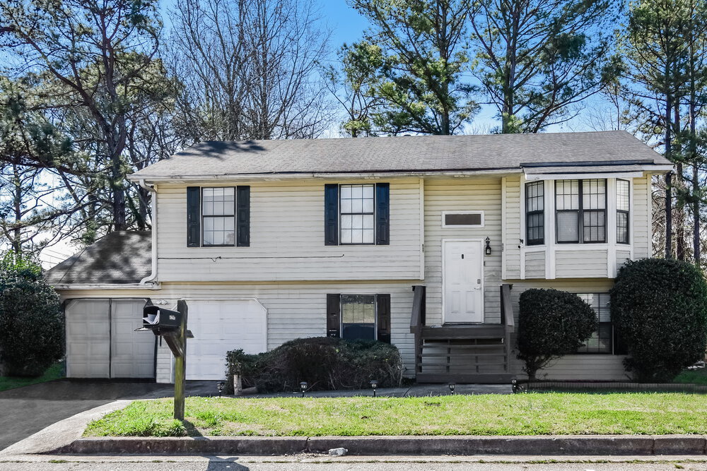 Photo - 2068 Lown Farm Ln