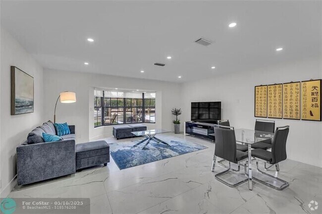 Building Photo - 616 3rd Key Dr Rental