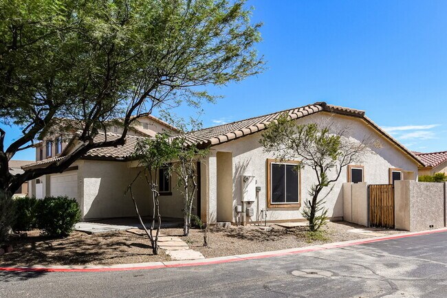 2541 S De Soto Rd