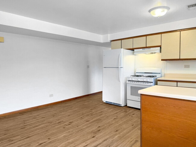 Photo - 4614 Vernon Ave Unidad 4