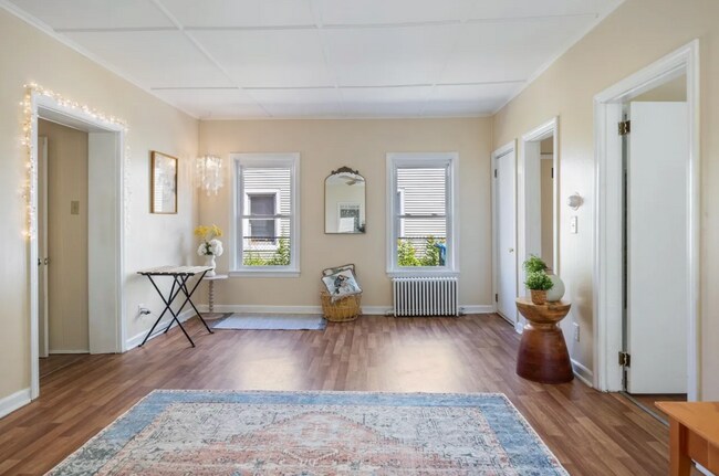 Living room - 47 Pitkin St