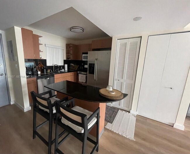 Photo - 16851 NE 35th Ave Unidad 34