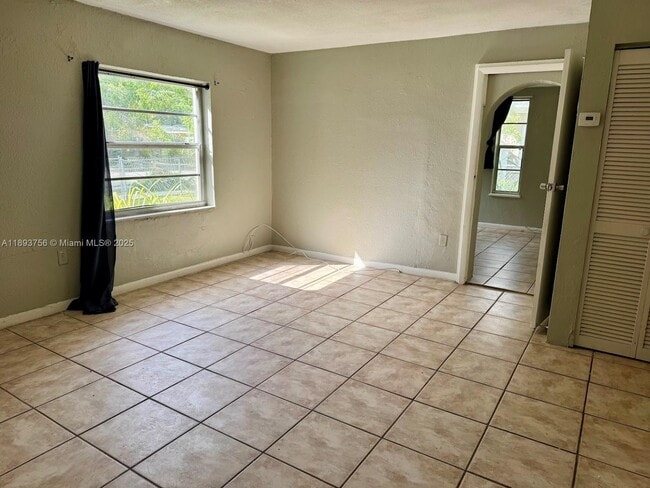 Photo - 13845 NW 5th Ave