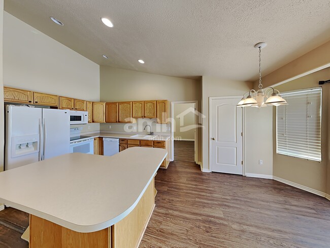 Photo - 169 E 2400 S