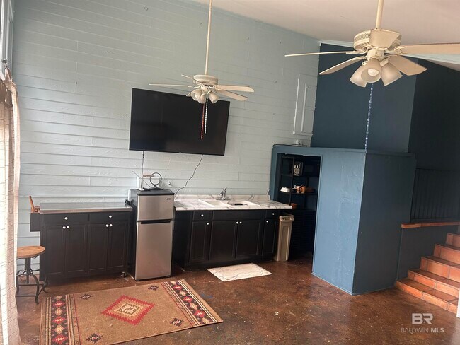 Photo - 22985 High Ridge Rd