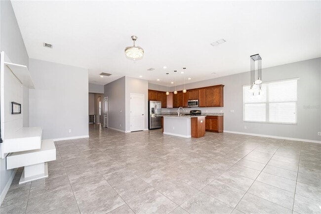 Photo - 902 Grand Hilltop Dr