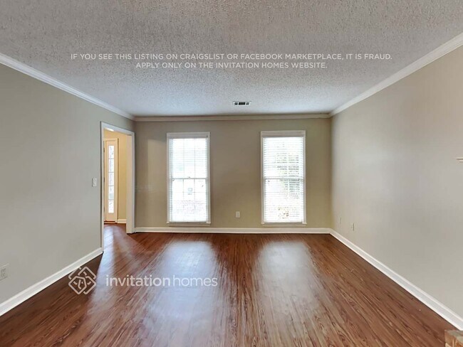 Photo - 2014 Amherst Ln SE