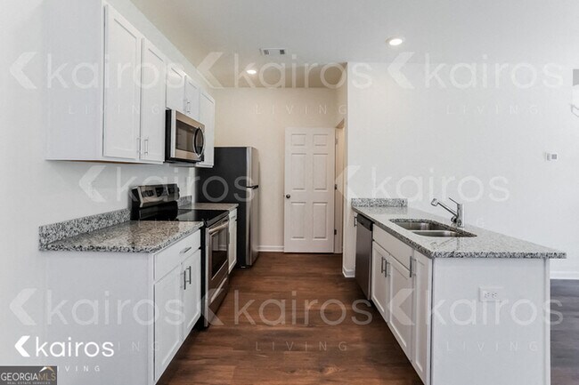 Photo - 114 Dudley Wy