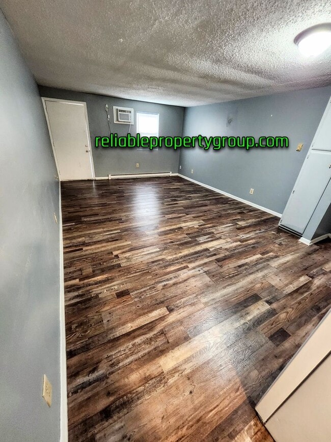 Photo - 805 N Washington St