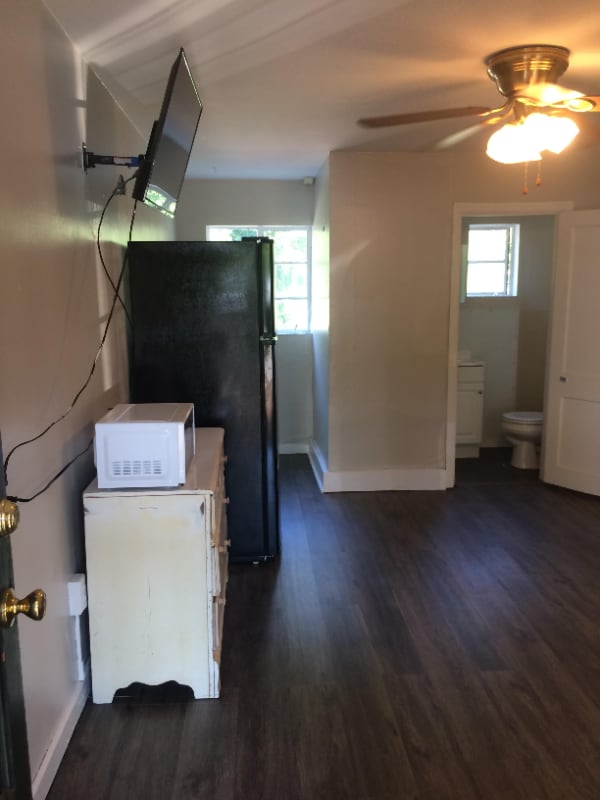 Photo - 1939 Frederick St Apartment Unit 1