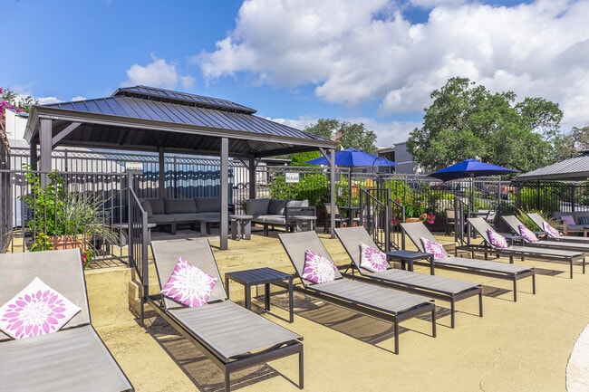 Barton Hills Apartments