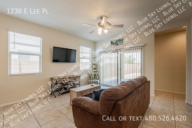 Photo - 1230 E Lee Pl