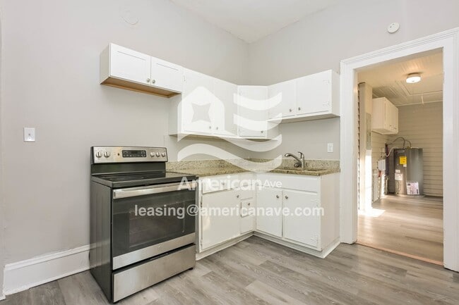 Photo - 1260 Hillyer Ave