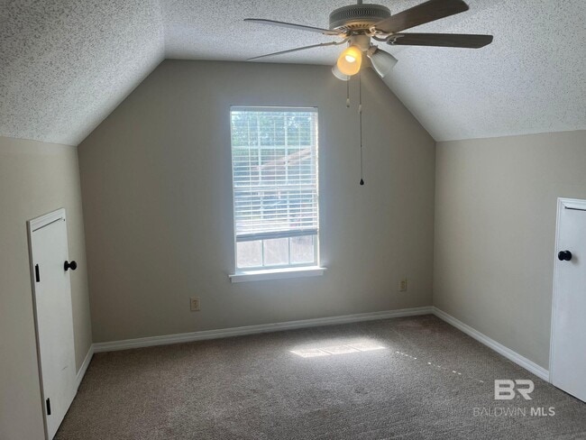 Photo - 600 Cheshire Ln