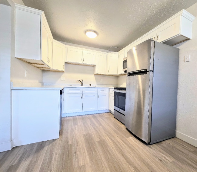 Photo - 8707 S 620 E Unidad 8707