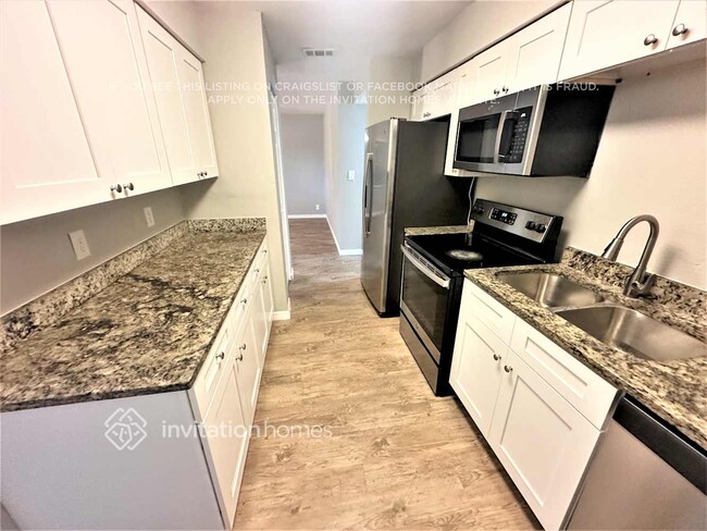 Photo - 4114 Lake Lawne Ave