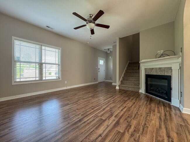 Photo - Stunning 4 Bed 2.5 Bath Raeford Home on Cul-de-sac