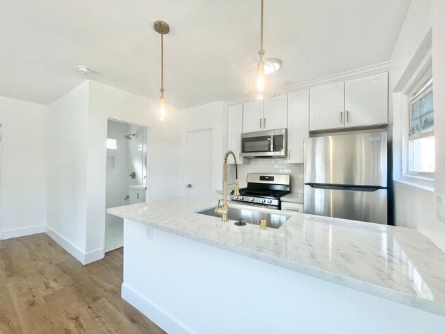 Photo - 3015 London St Unidad 1/4 Rental