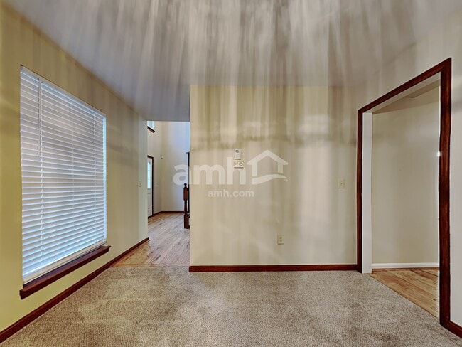 Photo - 8518 Woodcreek Dr