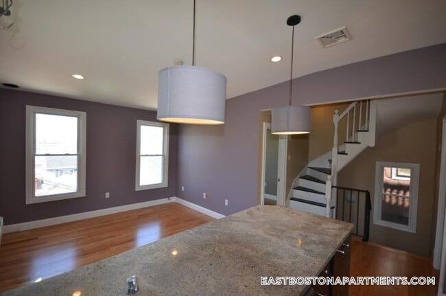 Photo - 12 Cheever Ct Unit 3