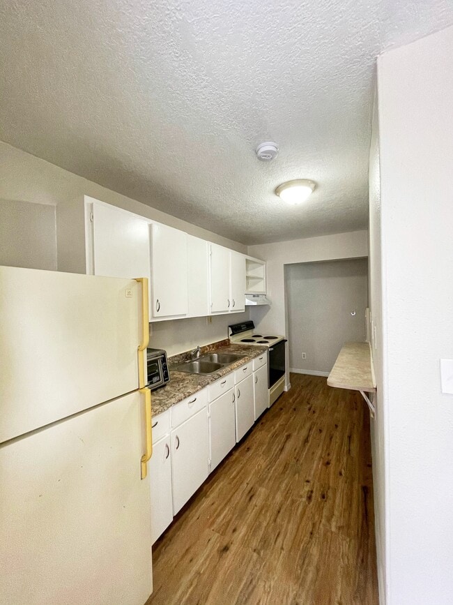 Photo - 804 NW 1st Ave